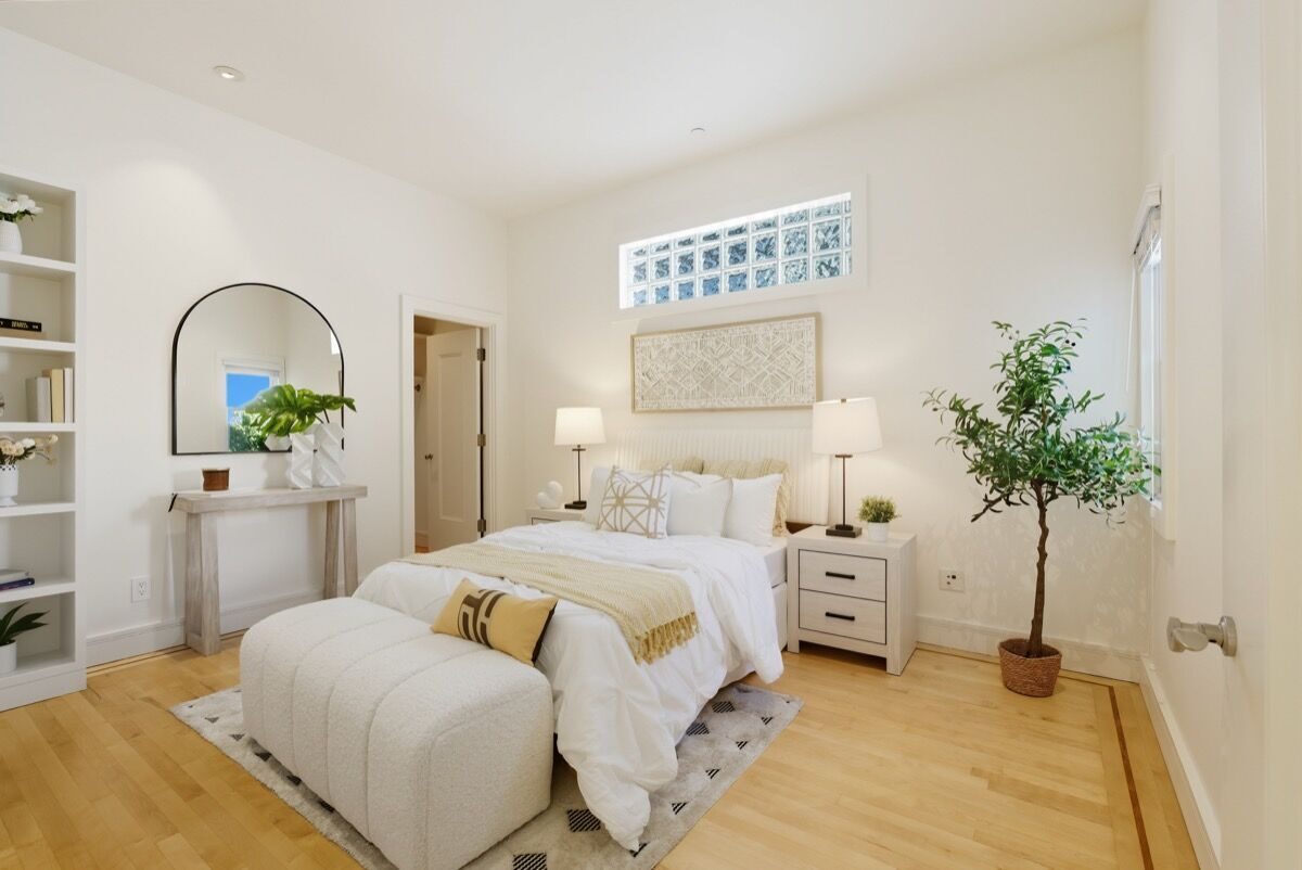 2121 Divisadero St bedroom, San Francisco