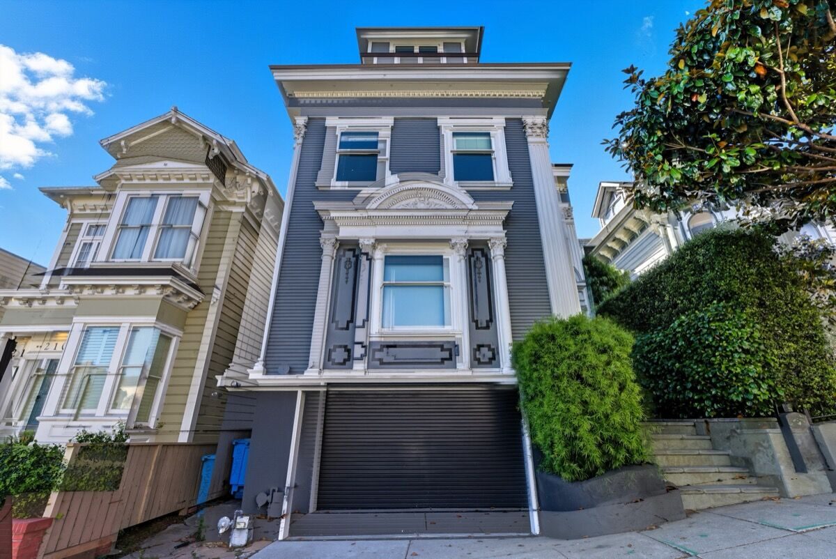2121 Divisadero St Victorian exterior, San Francisco